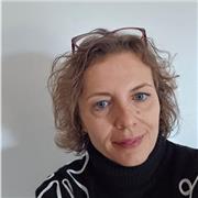 Offro lezioni private a bambini delle scuole elementari adattandole alle loro esigenze.